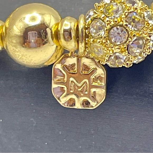 Monet Vintage Spiral, Crystal, and Shiny Bead Stretch Bracelet. Size 6 1/2 inch - Picture 3 of 6